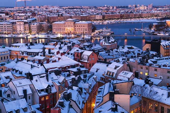 Stockholm Old Town Gamla Stan, Historic Walking Tour, Small group - Shopping streets, side lanes, and Mårten Trotzigs gränd