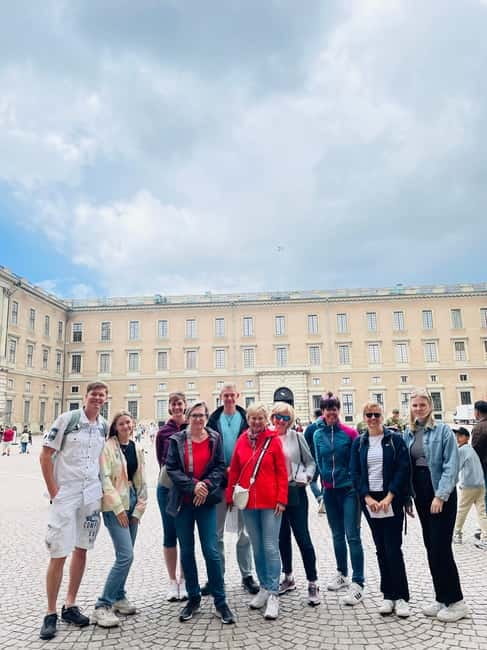 Stockholm: Old Town Guided Walking Tour (English / Deutsch) - Mårten Trotzigs Gränd, Stockholm’s tightest passage