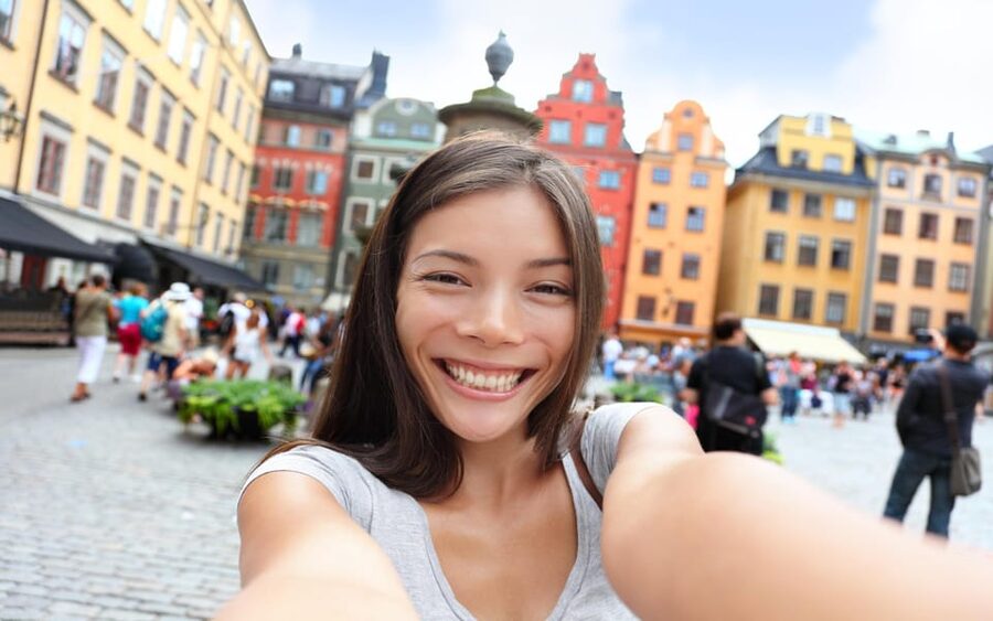 Stockholm: Old Town Highlights Private Walking Tour - What the guide adds to Stockholm’s familiar sights