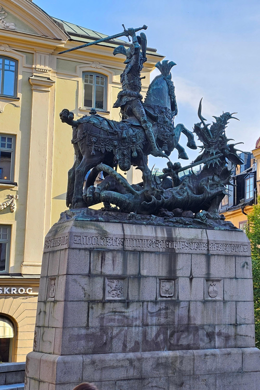 Stockholm: Old Town Walking Tour, stories and secrets - Key points at a glance