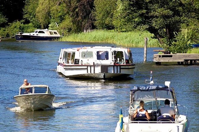 Stockholm: Royal Djurgården Boat Tour - Key points before you board