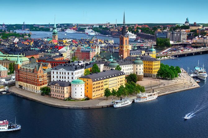 Stockholm's Best Bike Tour! - Thirty minutes through Riddarholmen and Old Town