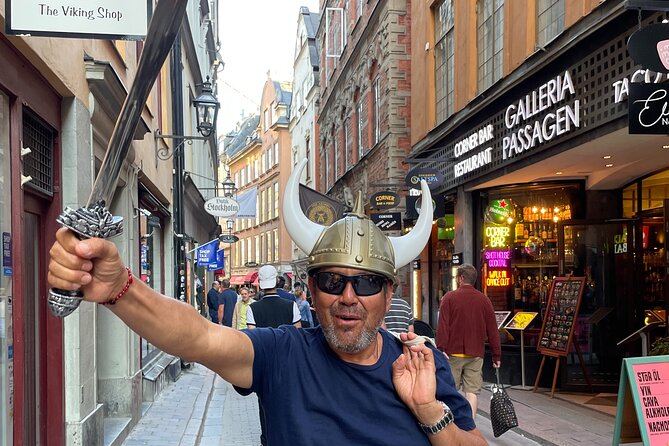 Stockholm's Best Bike Tour! - Nybrokajen and advice for the archipelago