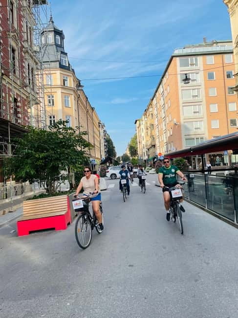 Stockholm's Best Bike Tour! (English / Deutsch) - Why a bike is a smart way to see Stockholm