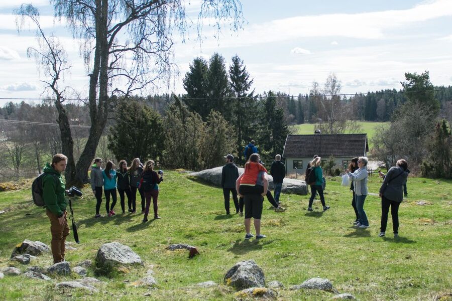 Stockholm: Sigtuna and Uppsala Viking History Day Tour - Jarlabanke’s Bridge and the language of power