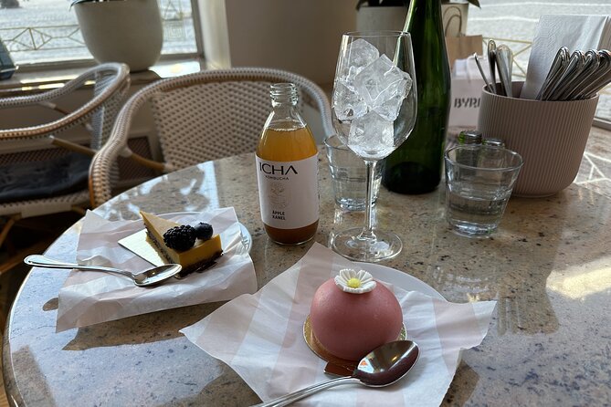 Stockholm Small Group Food Tour with 7 Classic Food Tastings - How much food do you actually get?