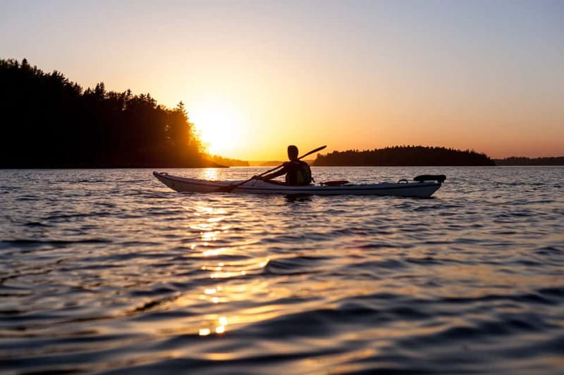 Stockholm: Sunset Archipelago Kayaking & Toast on the Water - What the guides add to the outing