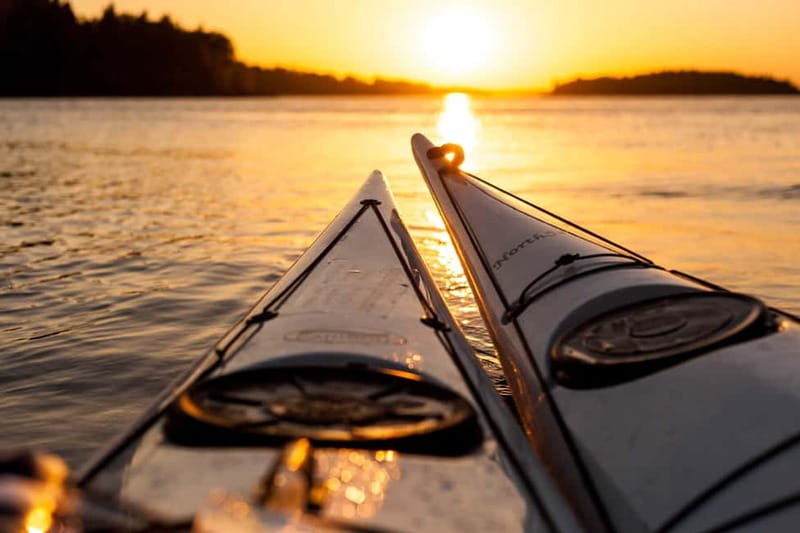 Stockholm: Sunset Archipelago Kayaking & Toast on the Water - How hard is the kayaking?