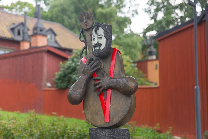 Stockholm Syndrome Private Walking Tour - Crossing to Slussen and Södermalm
