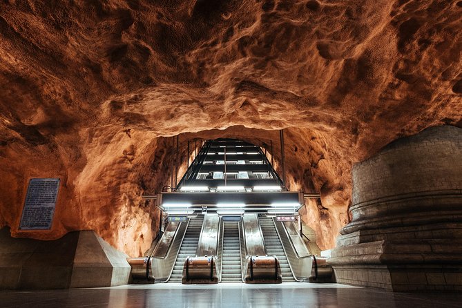 Stockholm: Underground Metro Art Ride with a Local - What the 90 minutes feels like
