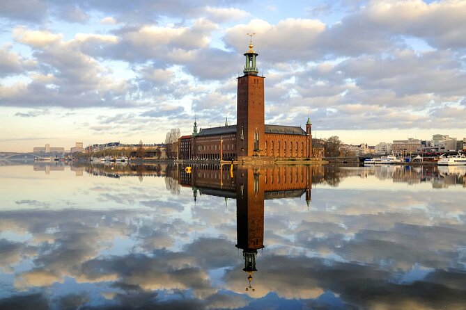 Stockholm Walking Tour with Audioguide on Your Smartphone - Hallwyl Museum and the story behind Stockholm Syndrome