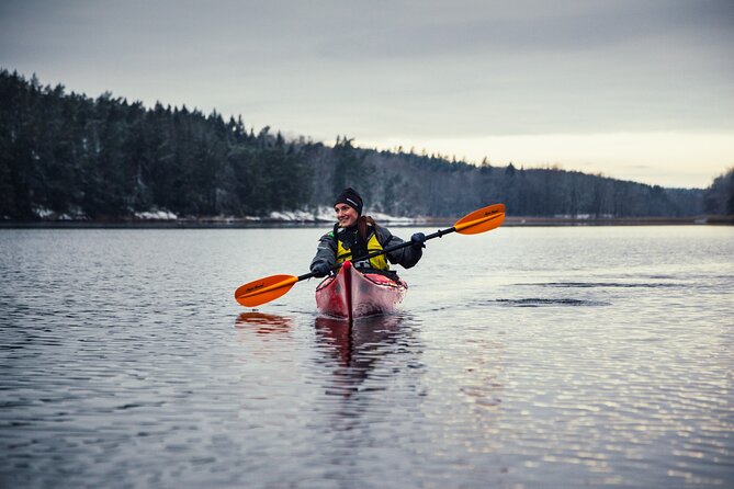 Stockholm: Winter Kayaking, Swedish Fika and hot Sauna Experience - Sauna, cold plunge, and the art of warming up