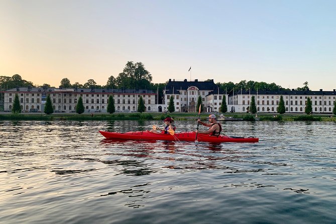 Sunset Kayak Tour in Central Stockholm and Swedish Fika - The first minutes on the water