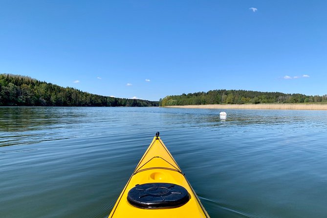 Sunset Kayak Tour in the Stockholm Archipelago + Swedish Fika - A Swedish fika picnic on an island