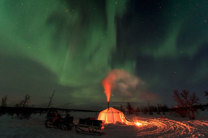 The Ultimate Aurora Photo Adventure - Learning to Photograph the Aurora