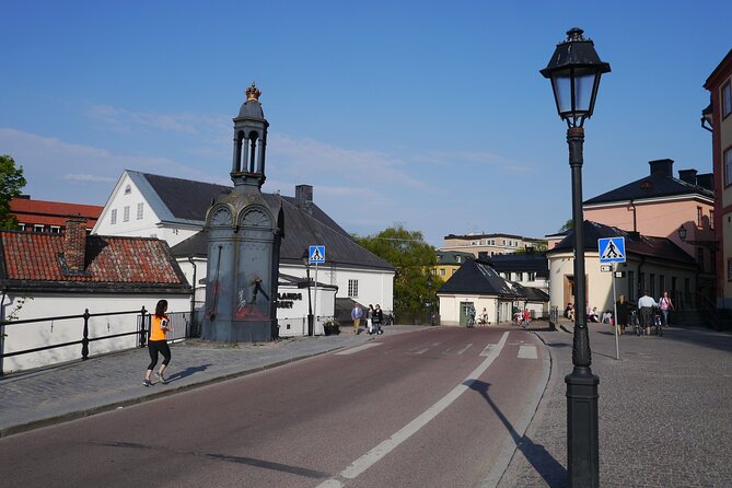Uppsala Must See 2h city walk - 2h tour of all big attractions! - Riddartorget and Uppsala Cathedral