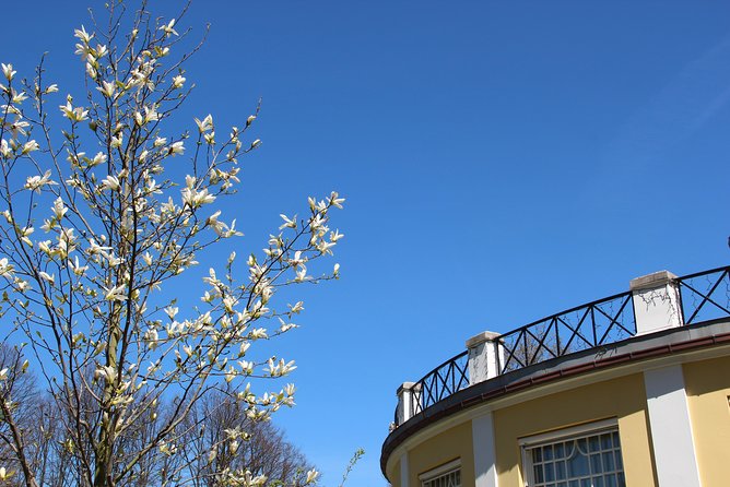 Walk Malmö with an audio guide - Folkets Park and Malmö’s public life