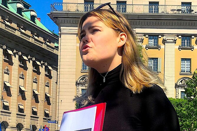 Walking Tour of Stockholm's City Center - How the group and guide affect the experience