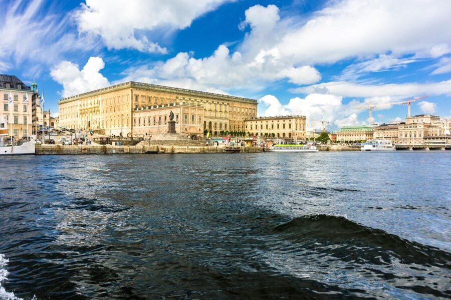 World War II Stockholm Old Town Walking Tour and Army Museum - The Royal Palace, cathedral, and Parliament House
